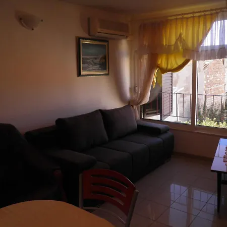Apatmani Darija Apartment
