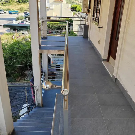 Apatmani Darija Apartment *