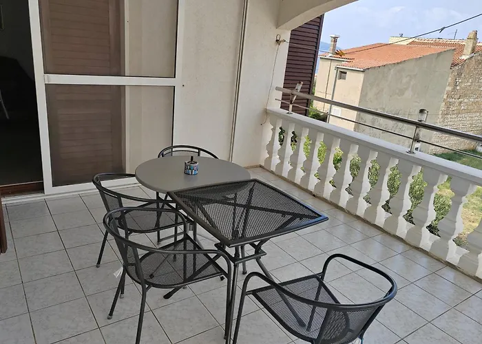 Apatmani Darija