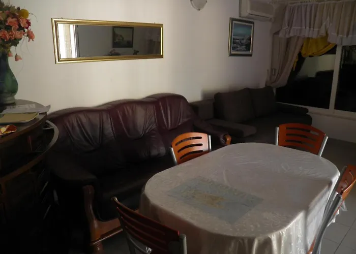 Apatmani Darija * Komiža